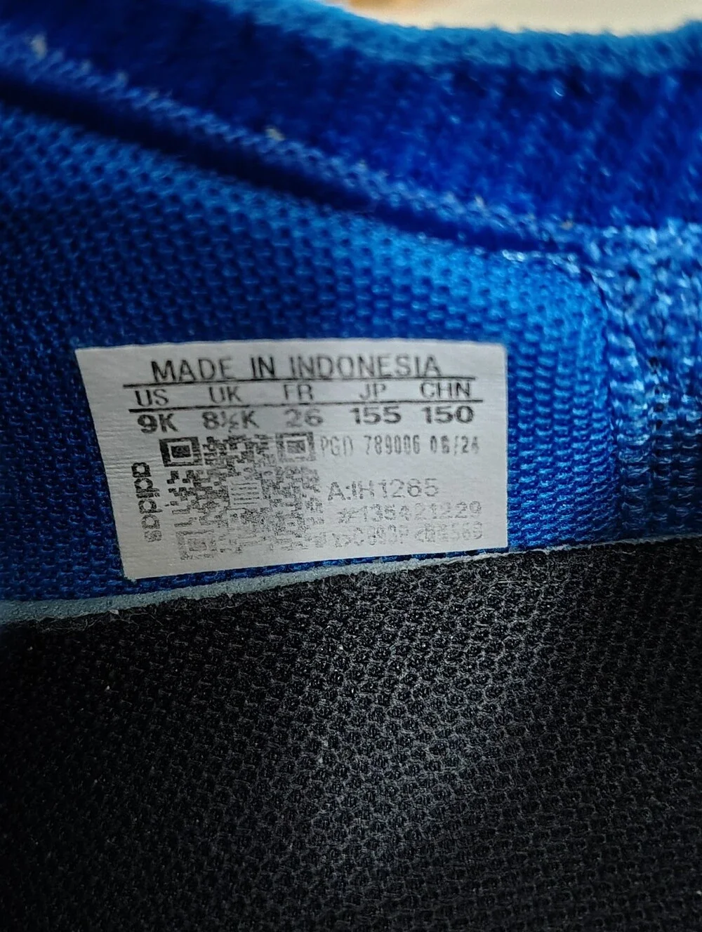 ADIDAS Bubblecomfy Blue Slip-On Knit Sneakers Bright Royal / Cloud White Size 9k - Picture 7 of 8